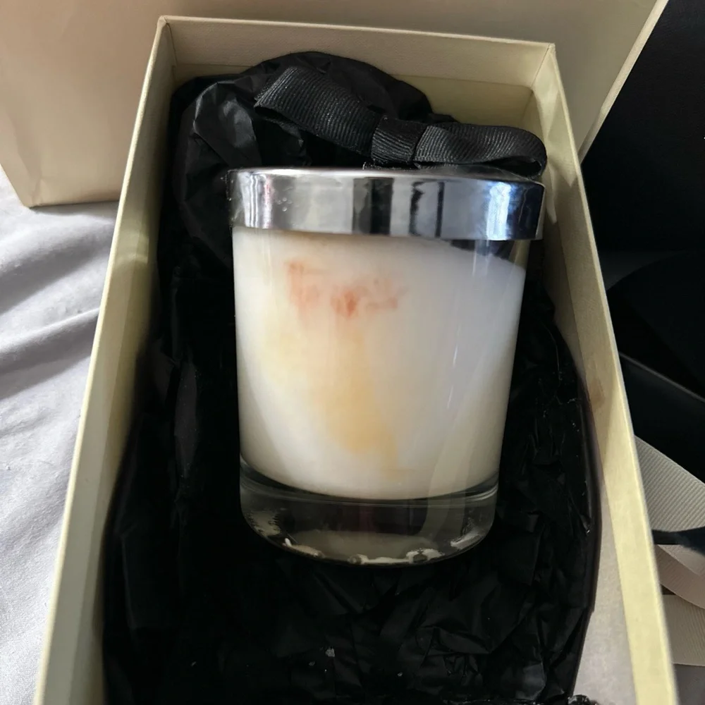 Jo Malone London Scented Candle - Picture 3 of 4